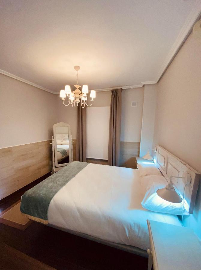 La Tapisserie, Apartamento Centrico En Santander Apartment Bagian luar foto